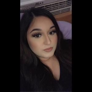 Meet your Posher, Leanne